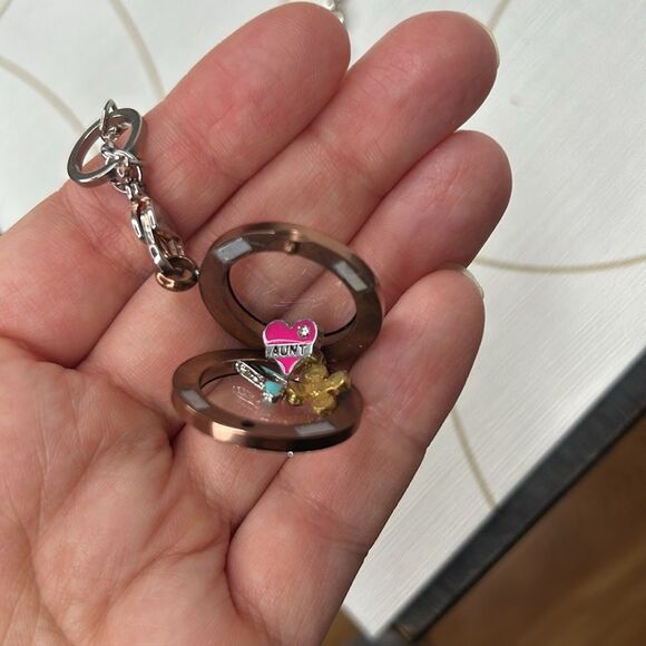 Locket with charms necklace. - Picture 6 of 9